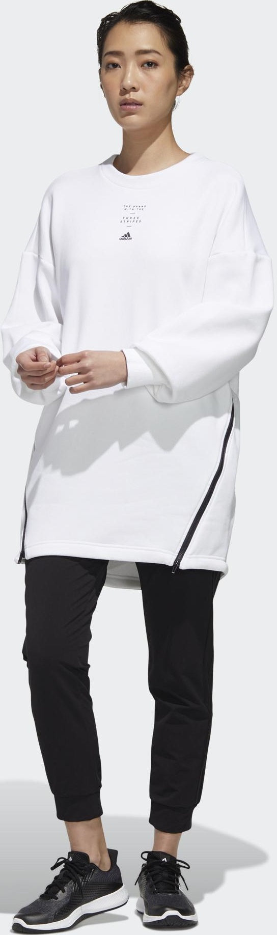 Adidas loose fit white W STL sweet shirt GF7022