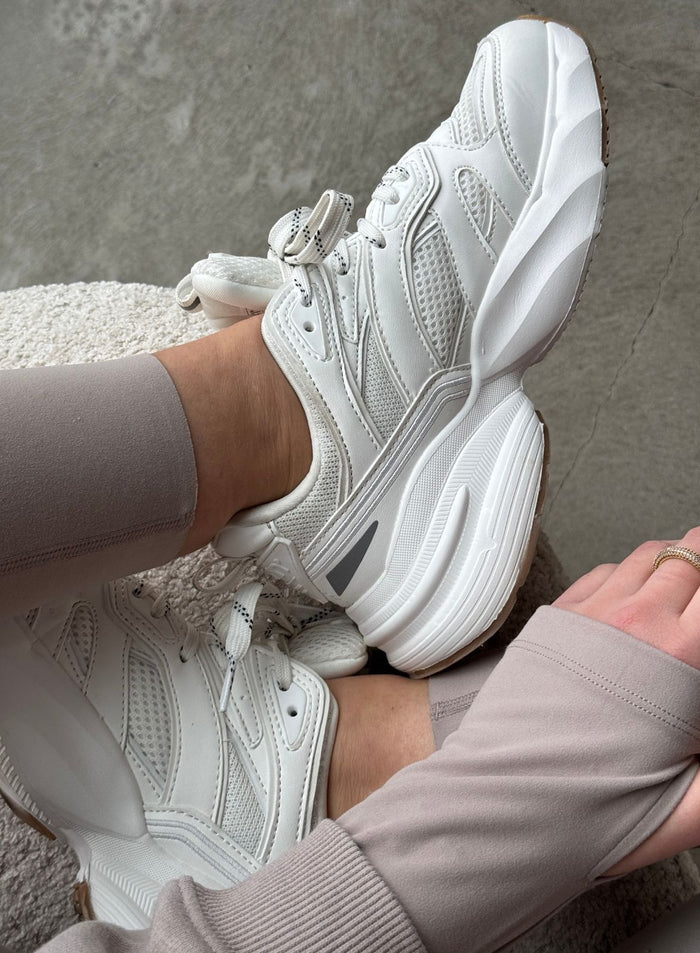All White Athena 100