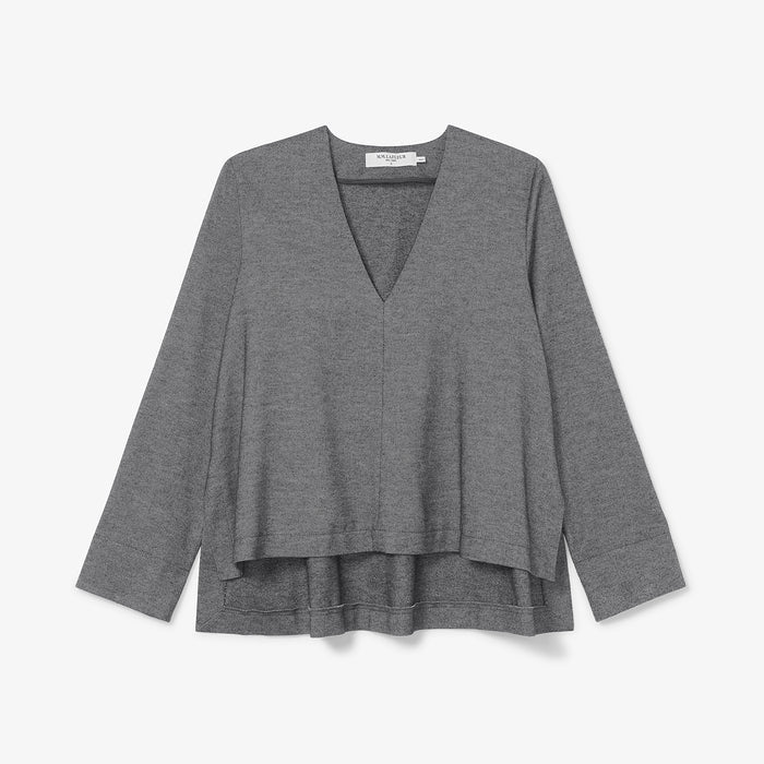 Packshot image of the annette top in flannel twill