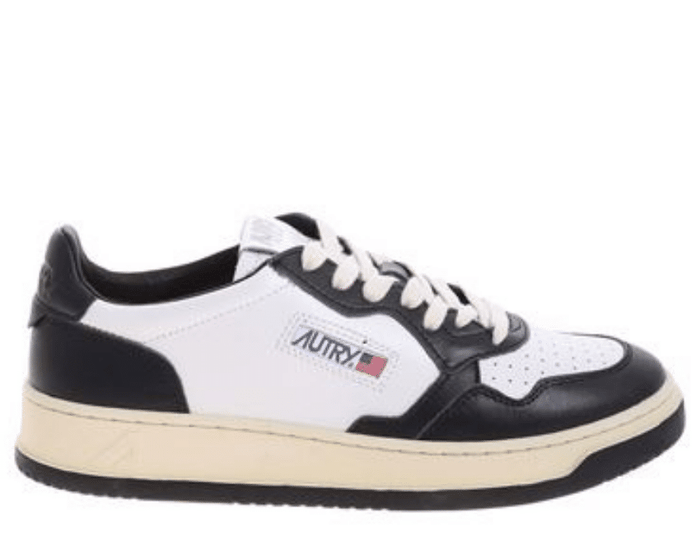 Autry Medalist Low Sneakers Black white Toe