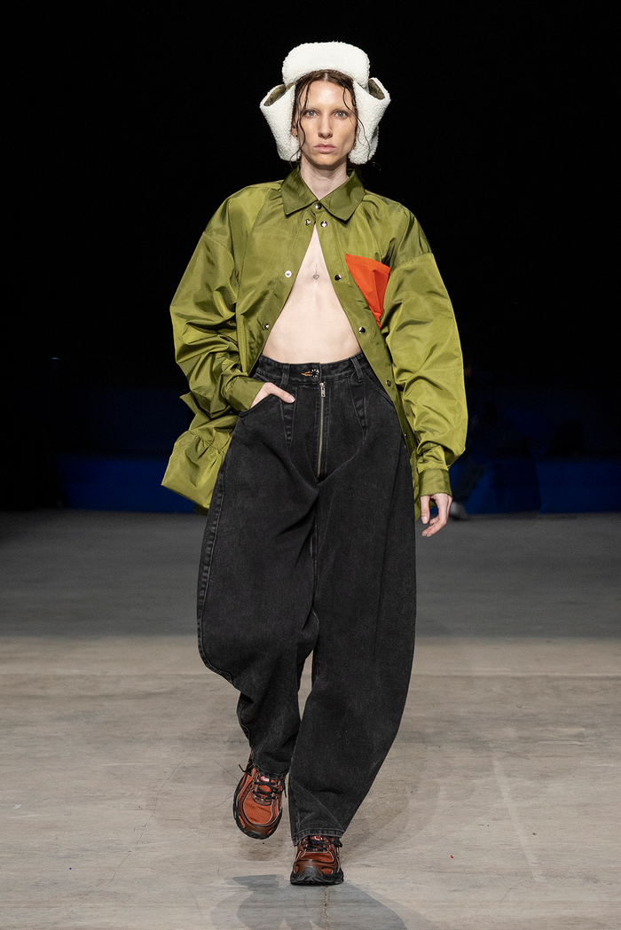 Balloon Zip Jeans