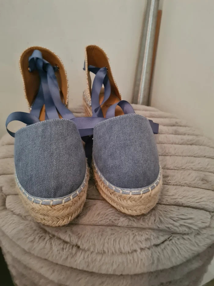 Bata Fin Dam Skor-sandaler NWOT
