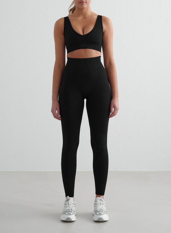Black Shape Seamless Deep Cut Bra