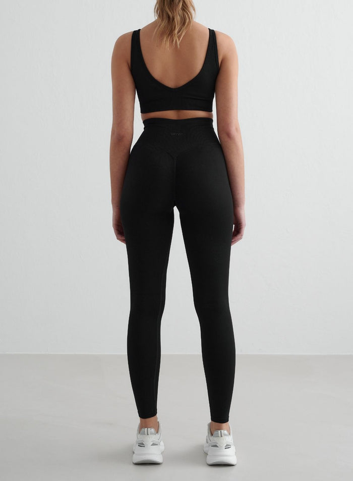 Black Shape Seamless Deep Cut Bra