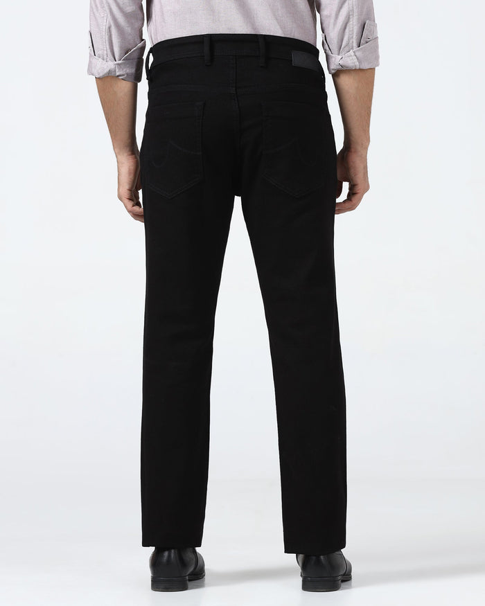Black Super Clean Straight Comfort Jeans - Egmont