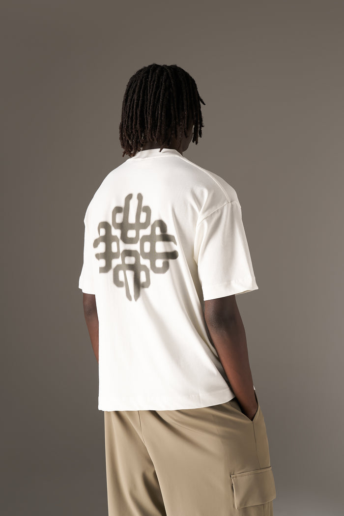 BLURRED GRAPHIC EMBLEM T-SHIRT - KHAKI