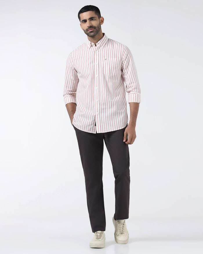 Brown Textured Khakis - Oak