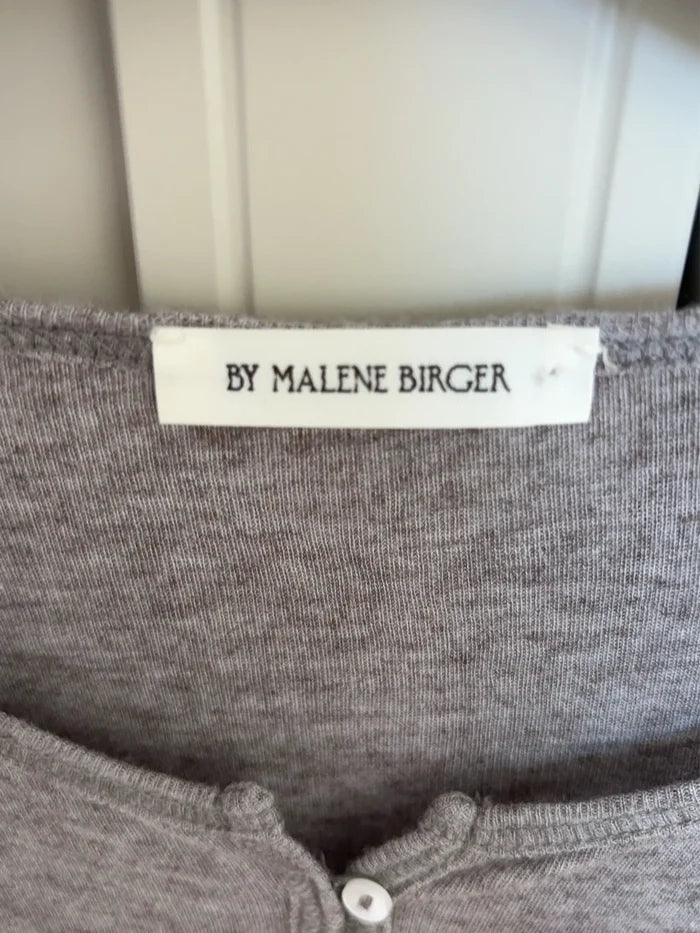 By Malene Birger Janes-ulltröja