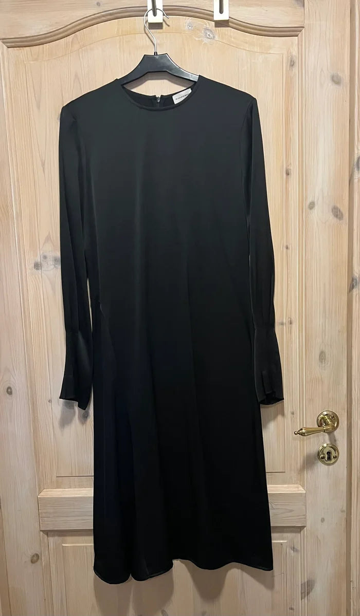 By Malene Birger Sofya . Black-klänning NWOT