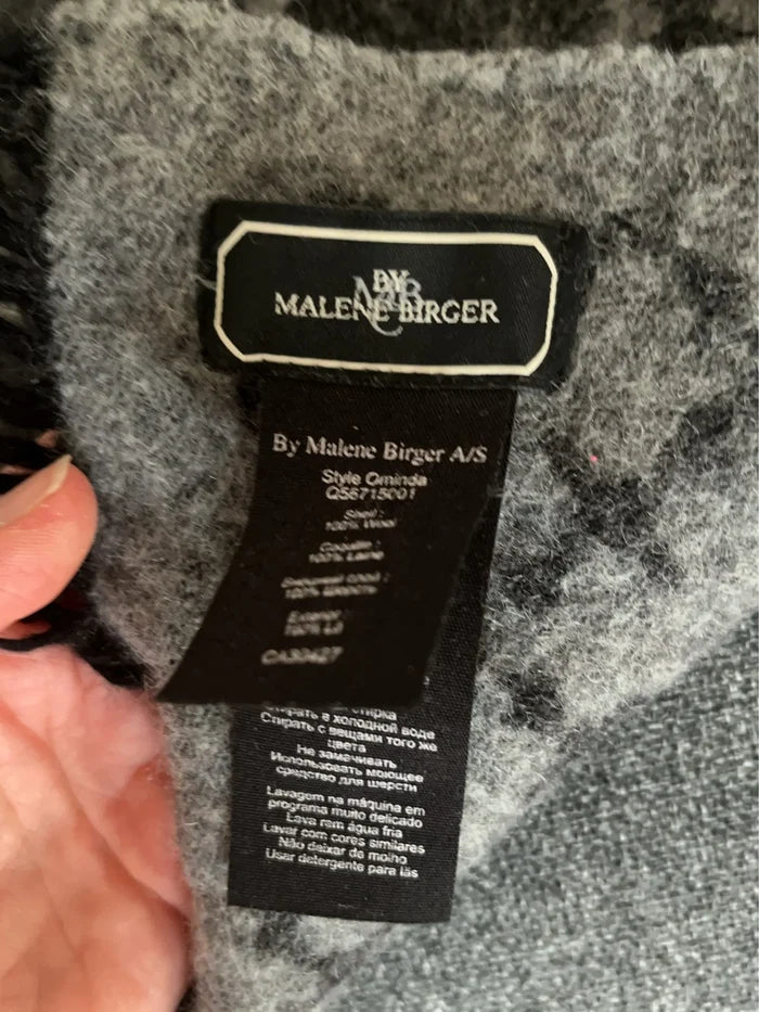 By Malene Birger-ullhalsduk