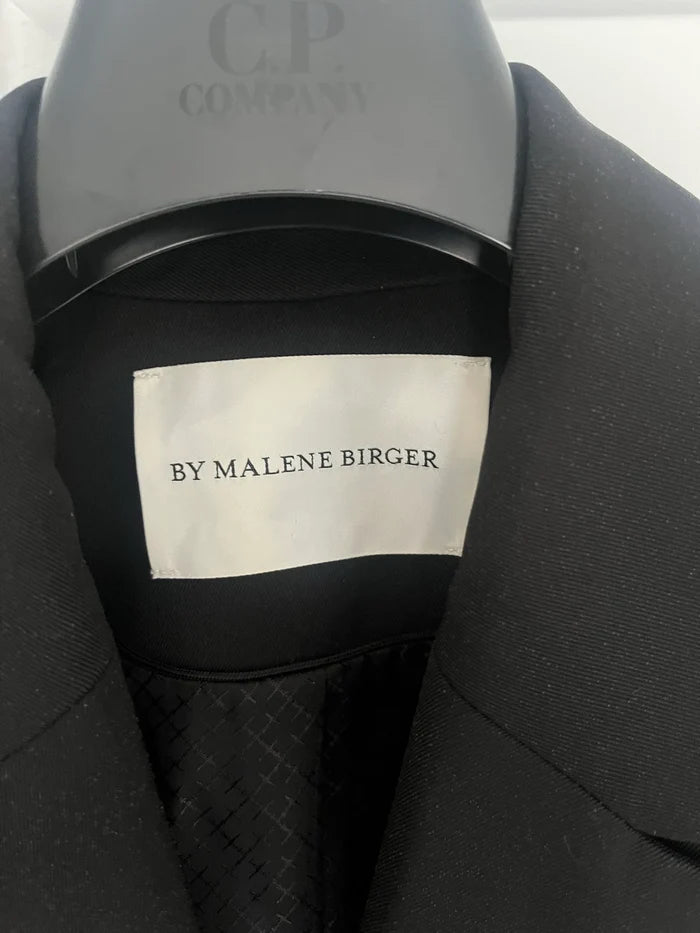 By Malene Birger-ullkavaj