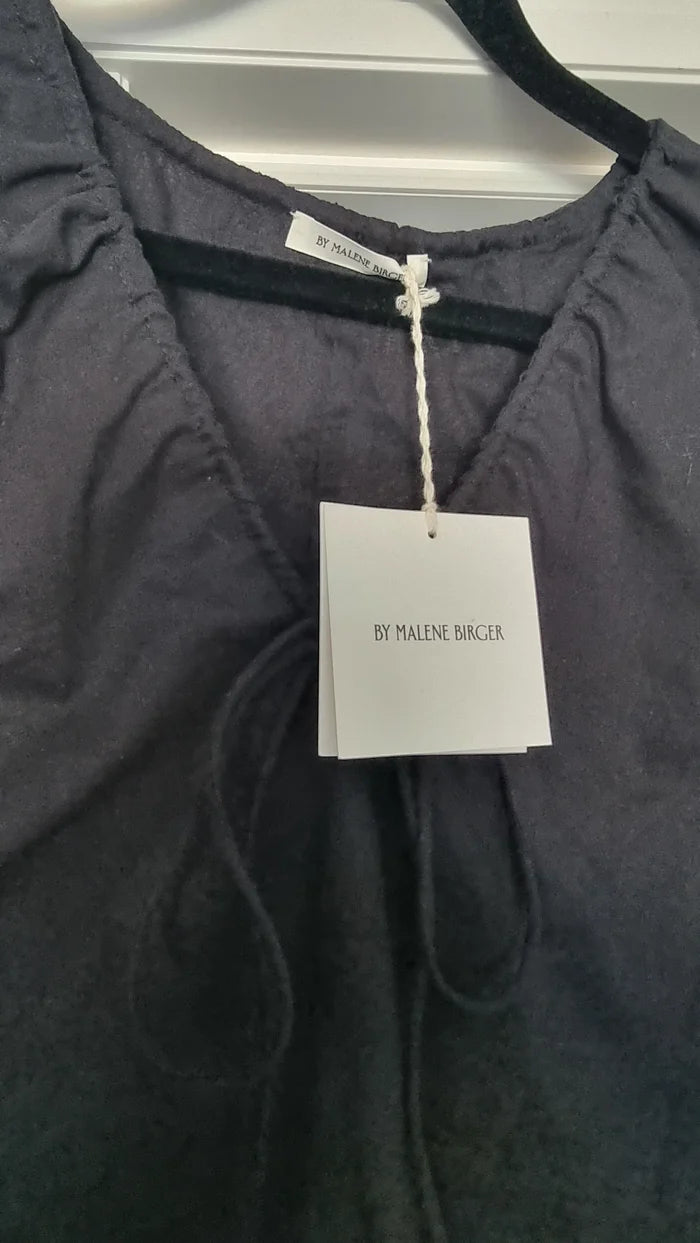 By Malene Birger Ulrikke-blus NWT