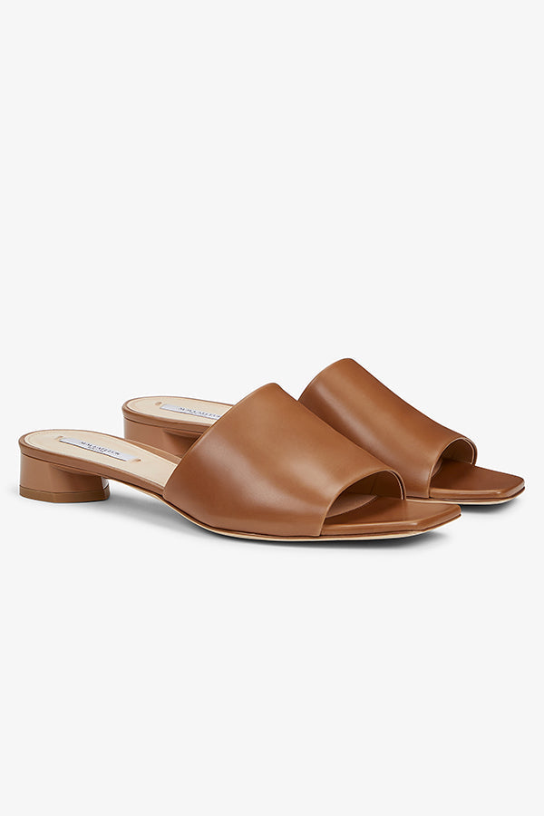 Packshot image of the Carter Slide - Kidskin in Cognac | Grid | Exclude | Still