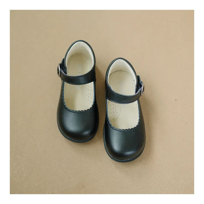 Chloe Scalloped Mary Jane (Toddler/Little Kid)