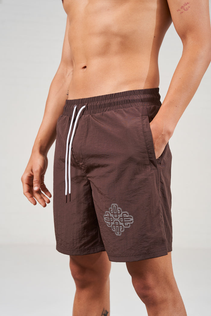 COPYRIGHT EMBLEM MID LENGTH SWIM SHORTS - BROWN