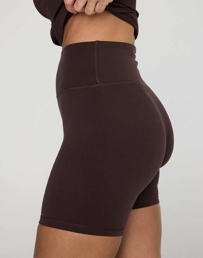 Day Kind  5" Bike Short in Mocha Bean