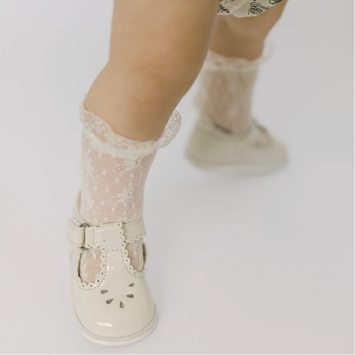 Dottie Scalloped T-Strap Mary Jane (Infant/Toddler)