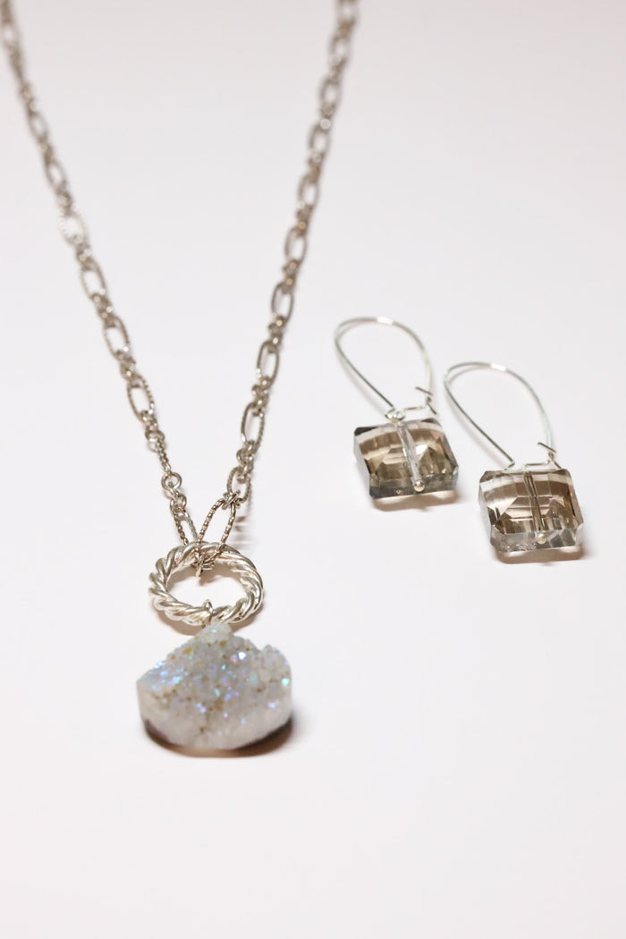 Dream AB Drusy Short Silver Necklace
