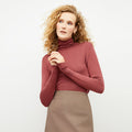 Front image of a woman wearing the Elizabeth Top in Rosewood | Lead