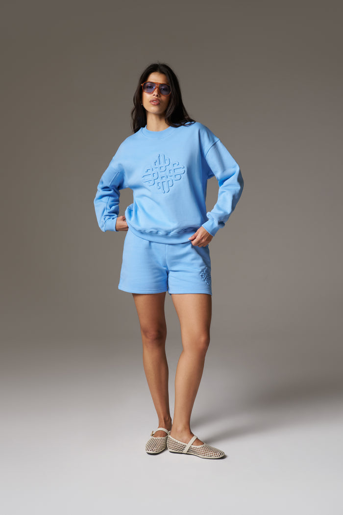 EMBLEM EMBOSSED SHORTS - BLUE