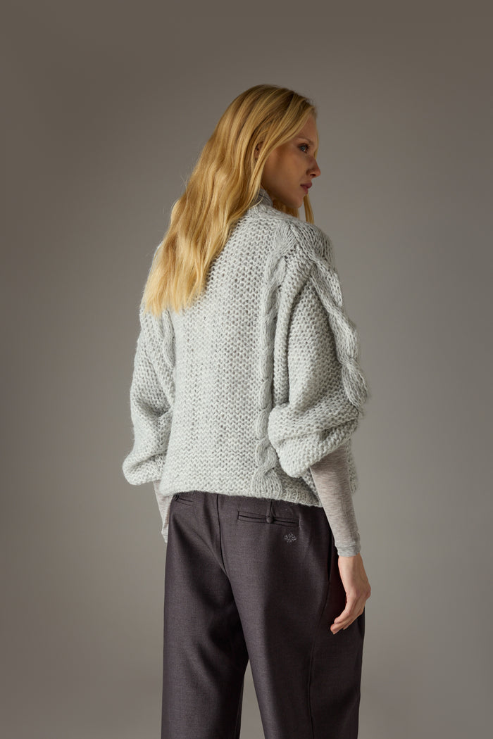 EMBLEM PLAITED OVERSIZED KNIT JUMPER - GREY MARL