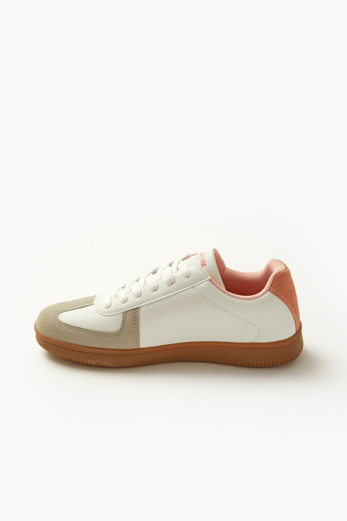 Fairfield Low-Profile Trainer - White/Coral