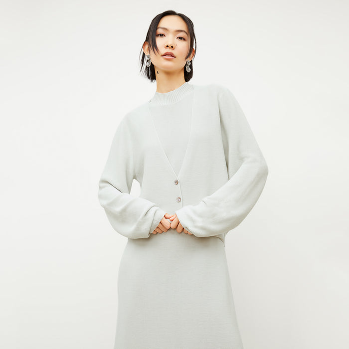 Front image of a woman wearing the Felda dress in Air