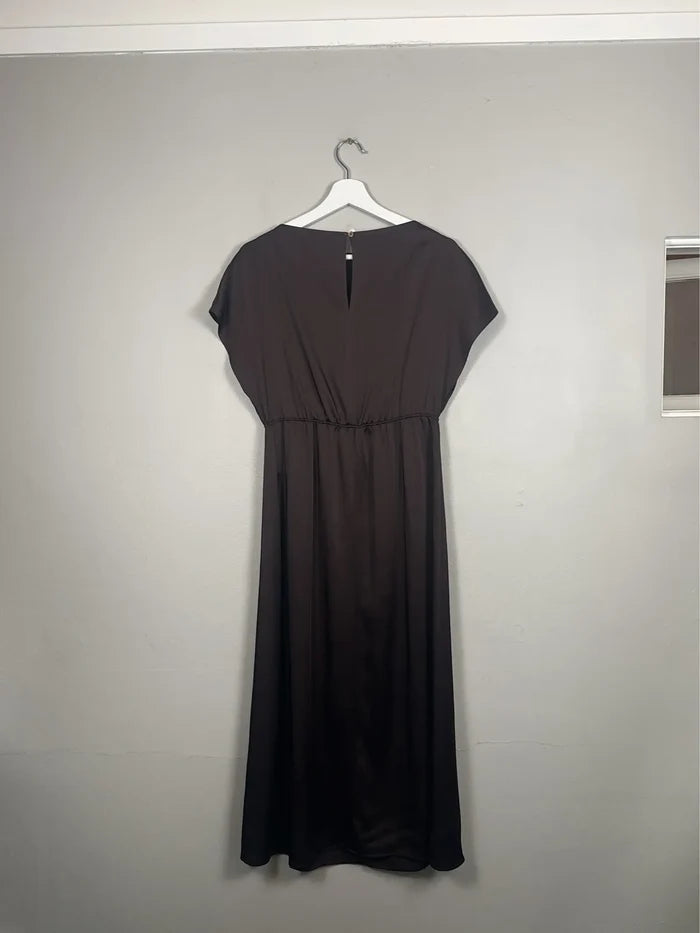 Filippa K-klänning