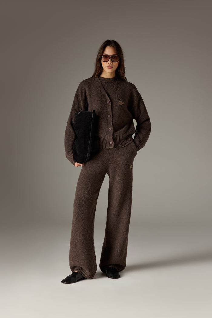 FLUFFY KNIT EMBLEM EMBROIDERED CARDIGAN - BROWN