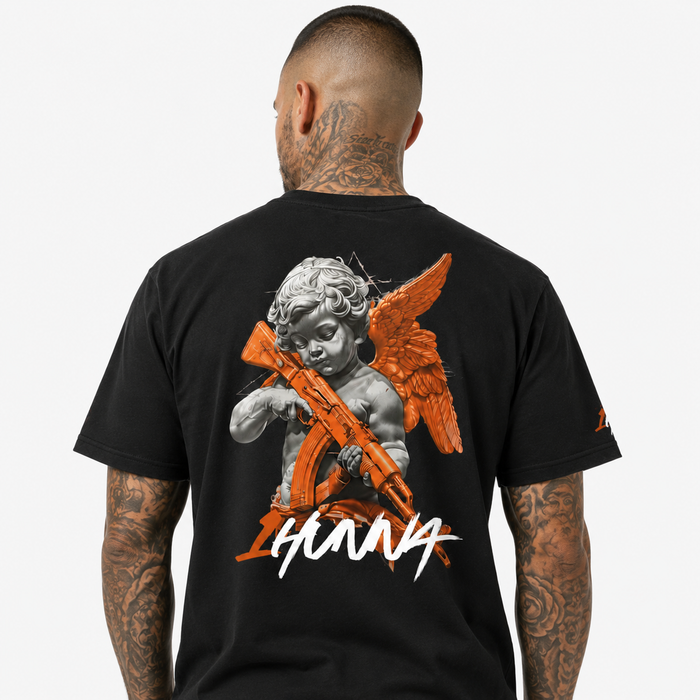 1HUNNA Gallery 001 Faith Over Fear T-shirt in zwart – detail rugprint