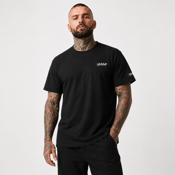 1HUNNA Gallery 001 Fallen Angel T-shirt in zwart – gedragen voorkant