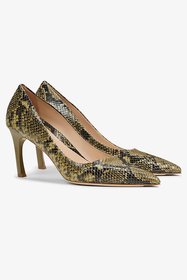 Packshot image of the Ginger Pump in Black / Olive | Grid | Still | Exclude