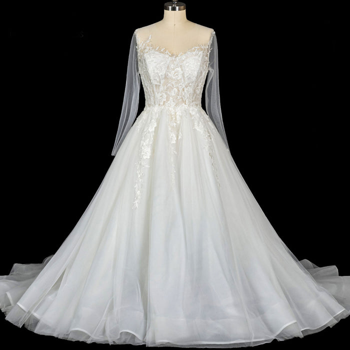 Glamorous Fall Ballgown Wedding Dress with Lace Long Sleeves