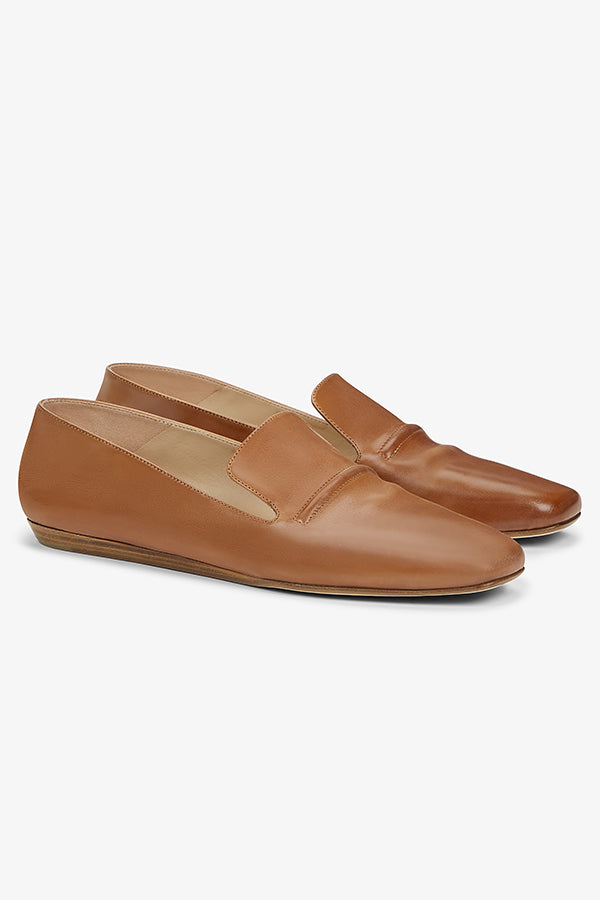 Packshot image of the Grace Loafer in Cognac | Grid | Still | Exclude
