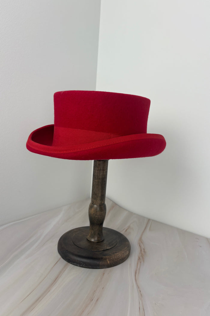 Hatsanity Red Wool Classic Top Hat