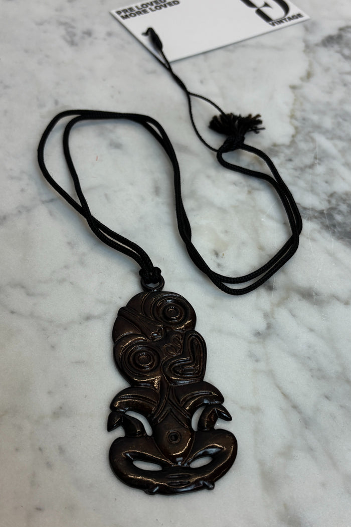 Kiwi Metal On Cord image 1