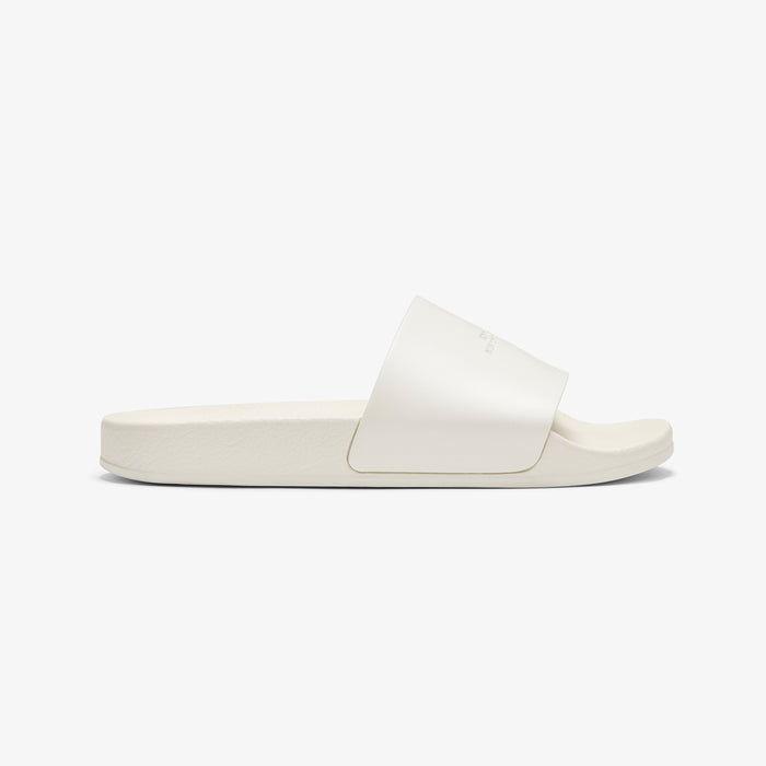 Packshot image of the KOIO Elba Slide - Leather in White