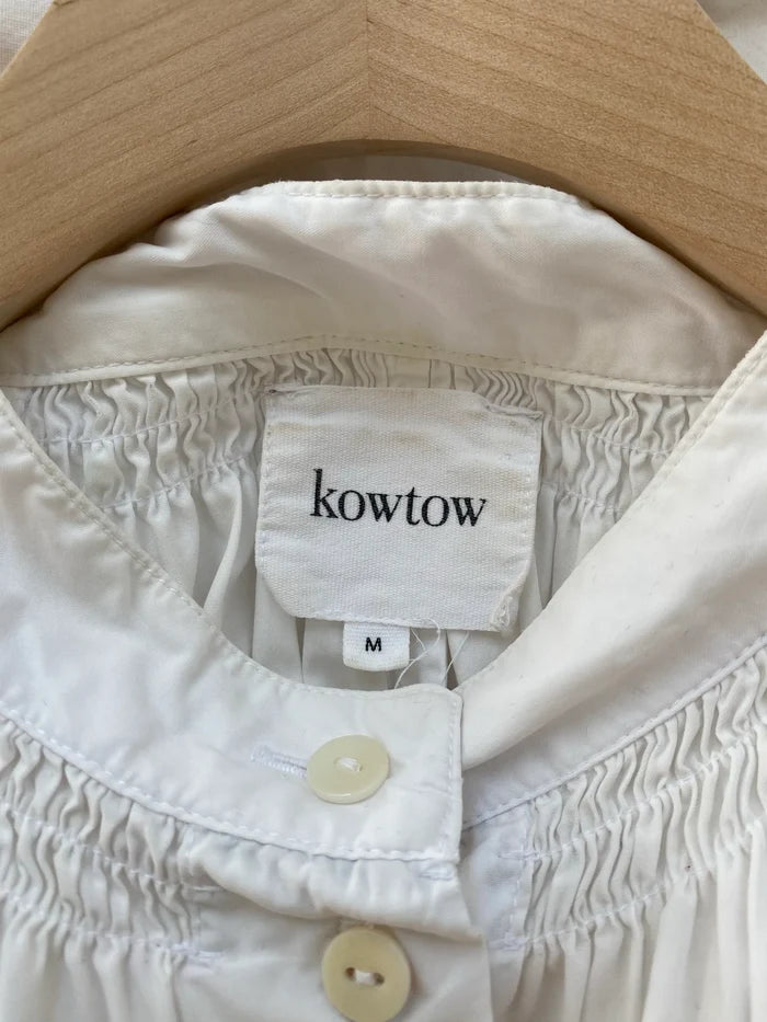 Kowtow-skjorta