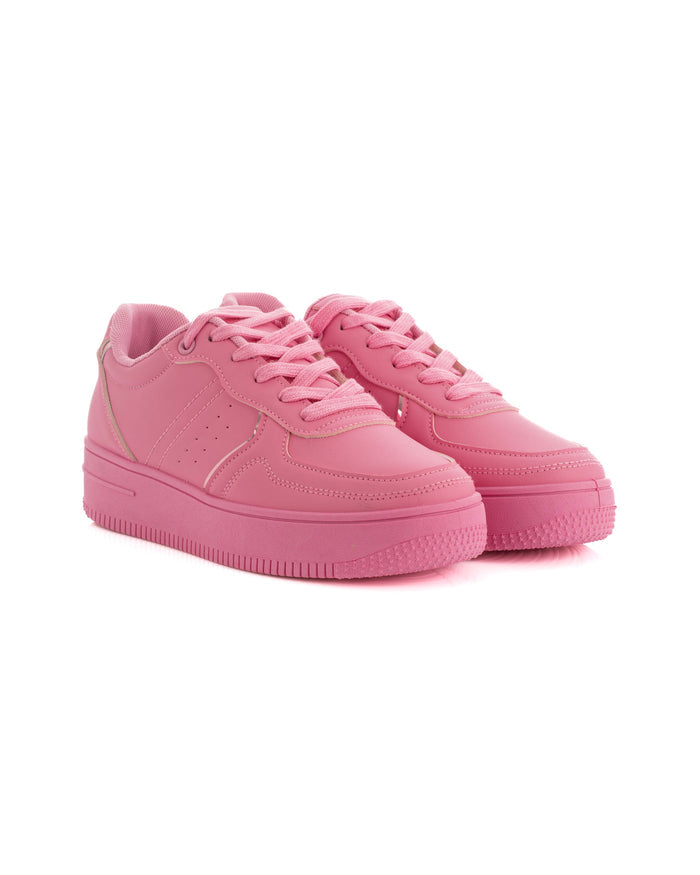 Lace-Up Leather Fashionable Sneakers
