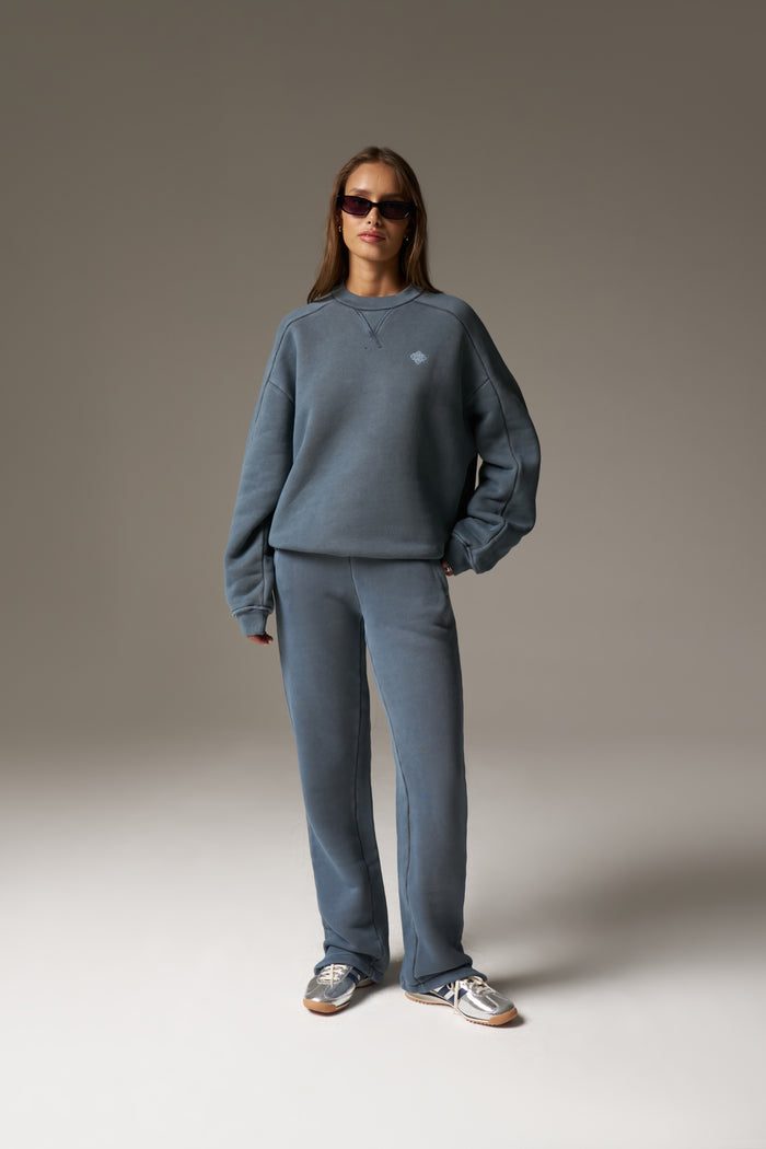 LAUNDERED CLASSICS STRAIGHT LEG JOGGERS - PETROL BLUE