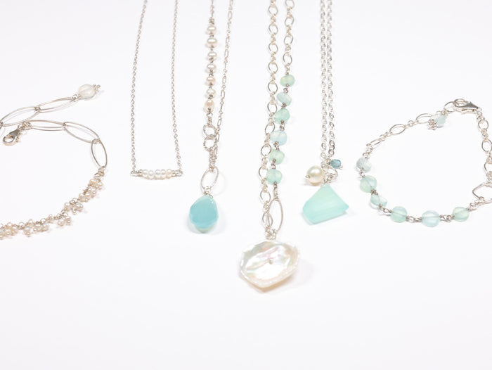 Magnolia Keshi freshwater pearl nh necklace in silver