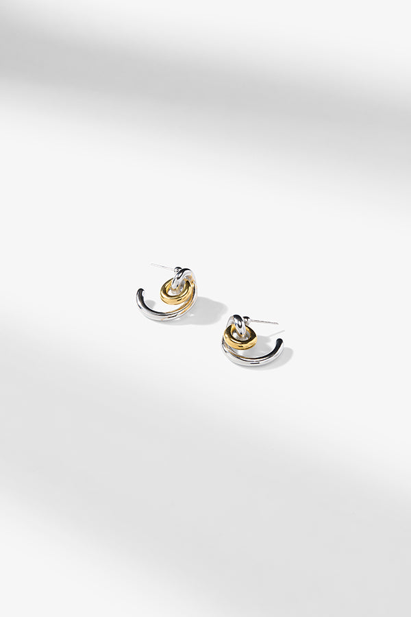 packshot image of the marilee earrings | Exclude | Grid