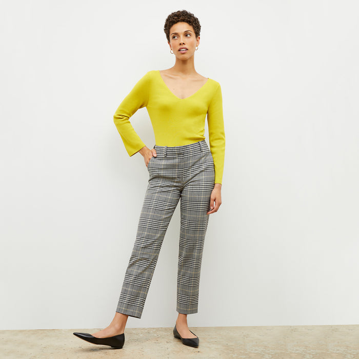 Front image of a woman wearing the mejia pant in plaid sharkskin | Lead