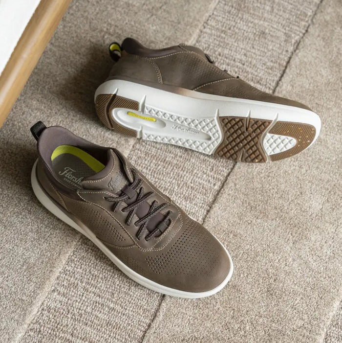 Men's Fleet-Perf Toe Elastic Lace Sneaker
