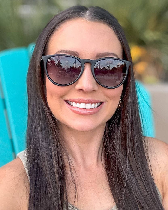 Midnight - Women's Polarized Medium Horn Sunglasses