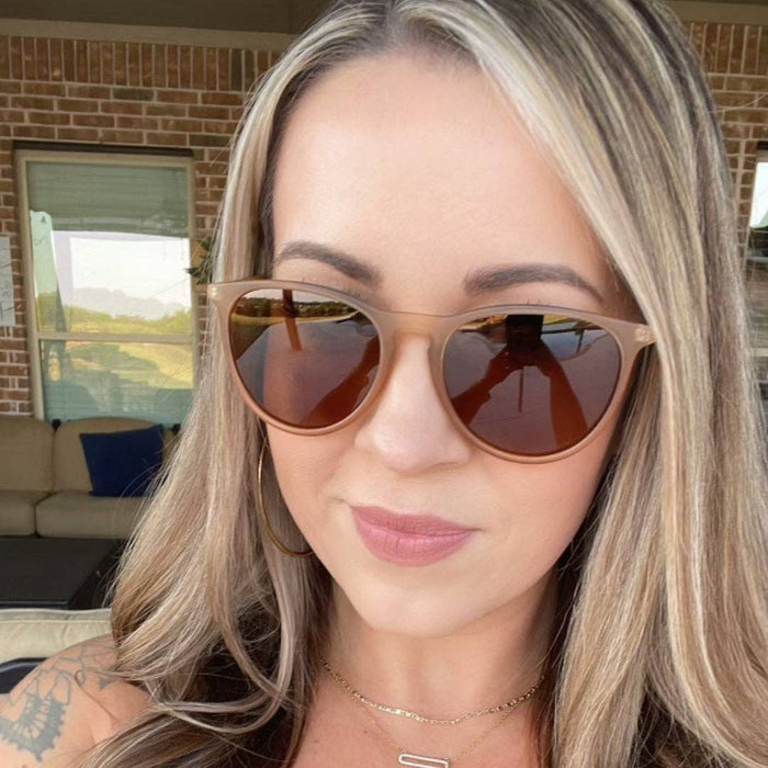 Midnight - Women's Polarized Medium Horn Sunglasses