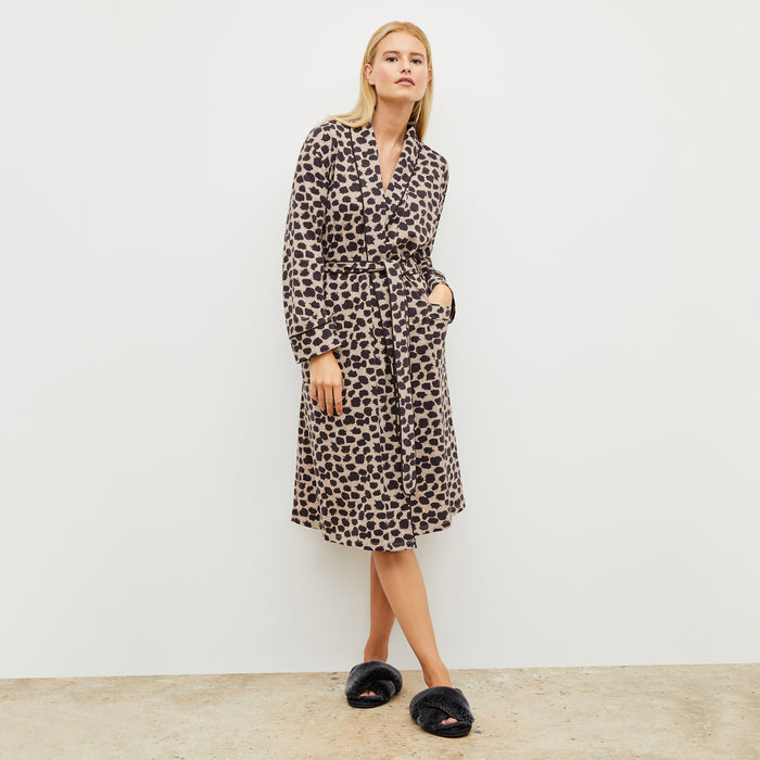Front image of a woman wearing the Petite Plume x M.M. Luxe Pima Robe in Sahara Print | Lead