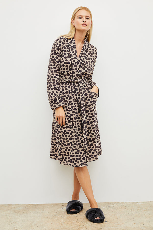 Front image of a woman wearing the Petite Plume x M.M. Luxe Pima Robe in Sahara Print | Grid | Exclude