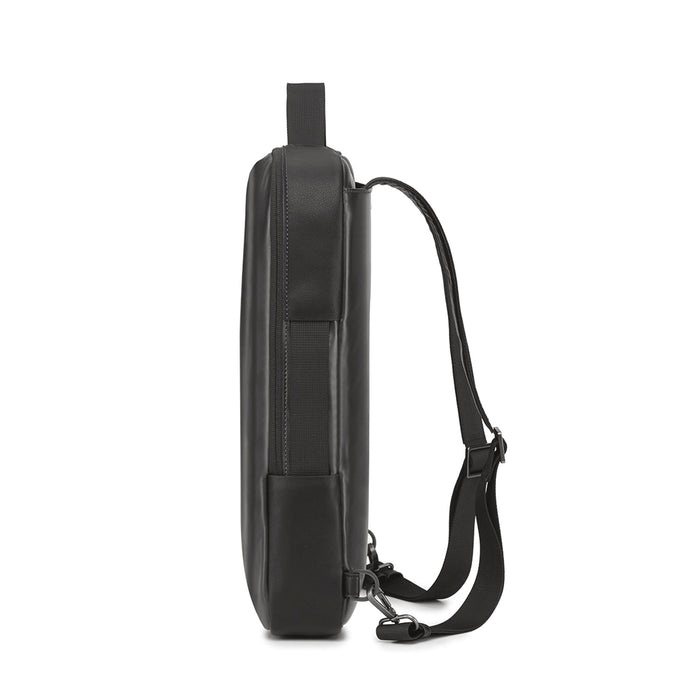 Moleskine® Classic Pro Vertical Device Bag