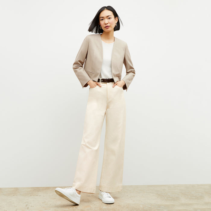 Front image of a woman wearing the Neale Jacket in Natural Melange | Lead